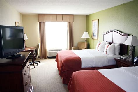 Cheap hotels in Lake City